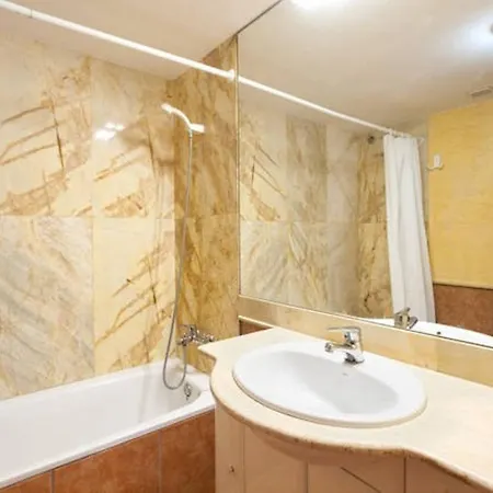 P3. Gillman, Apartman