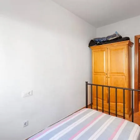 P3. Gillman, Apartman Pineda de Mar